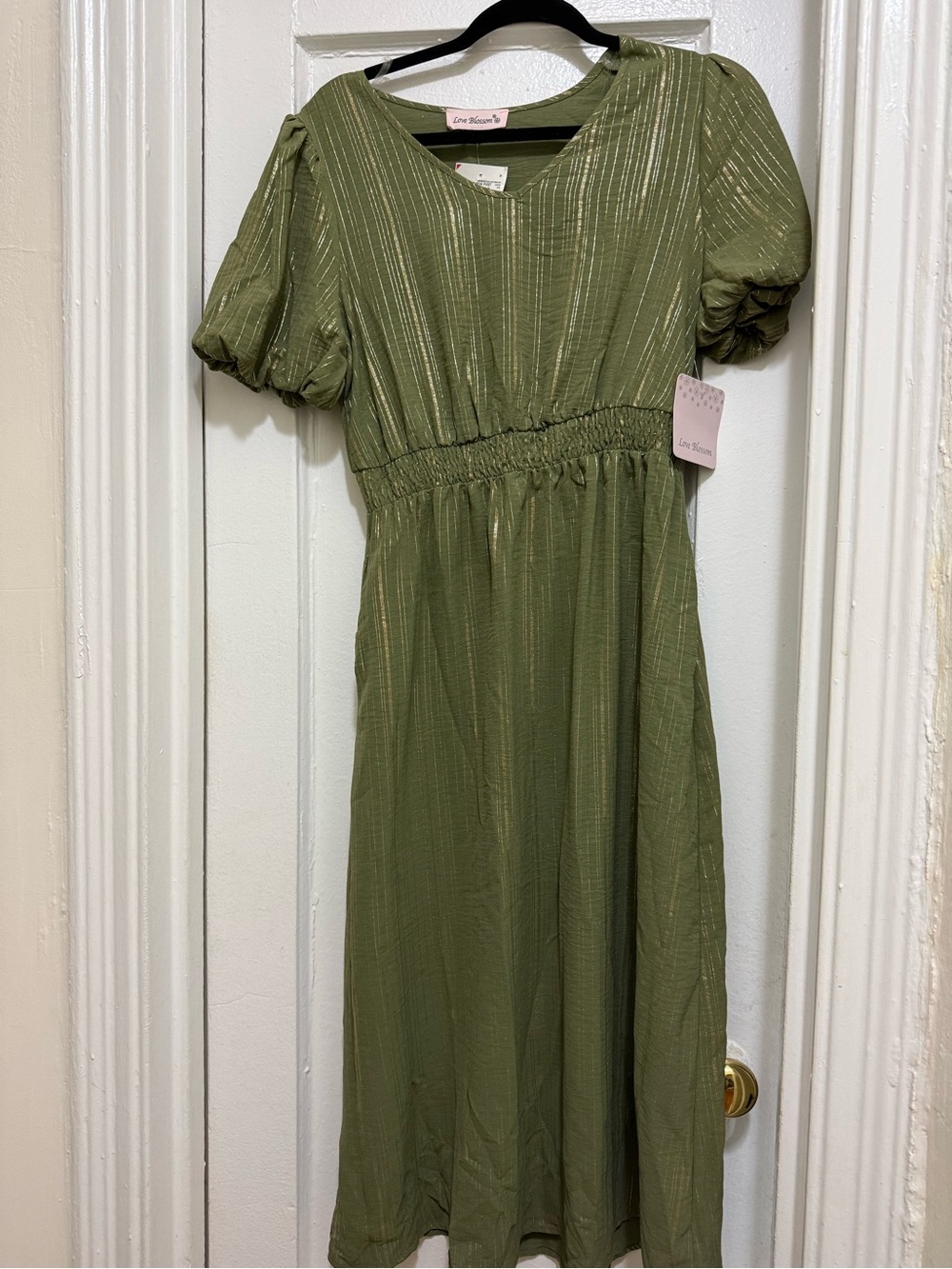 Olive gold Puff-Sleeve Midi Dress
